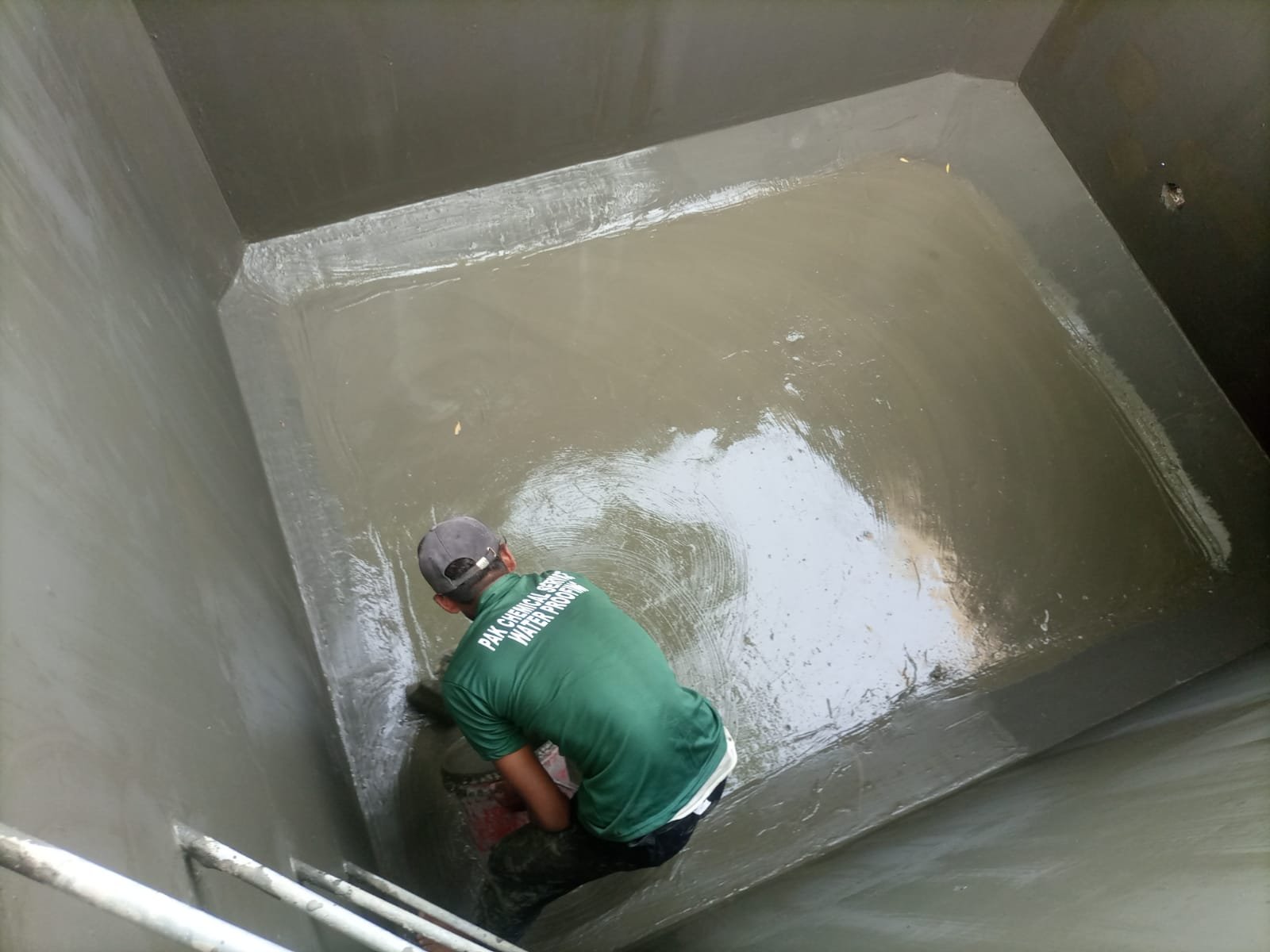 Pak Chemical Services water tank waterproofing process